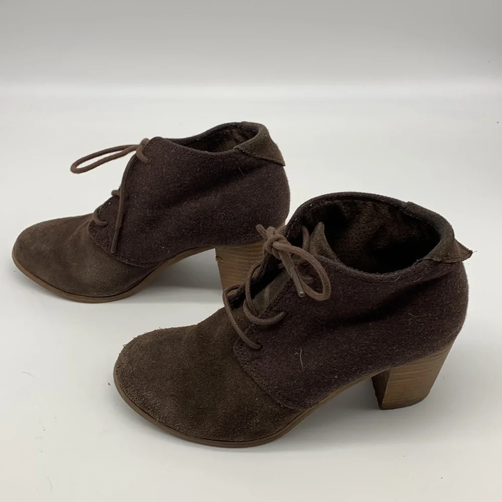 Tom's Lunata Brown Suede Ankle Boots Size 6.5